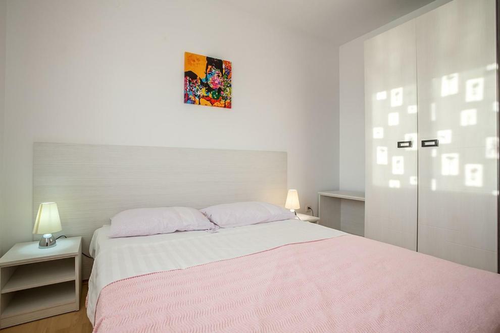 Ražanj Apartments Jelena מראה חיצוני תמונה