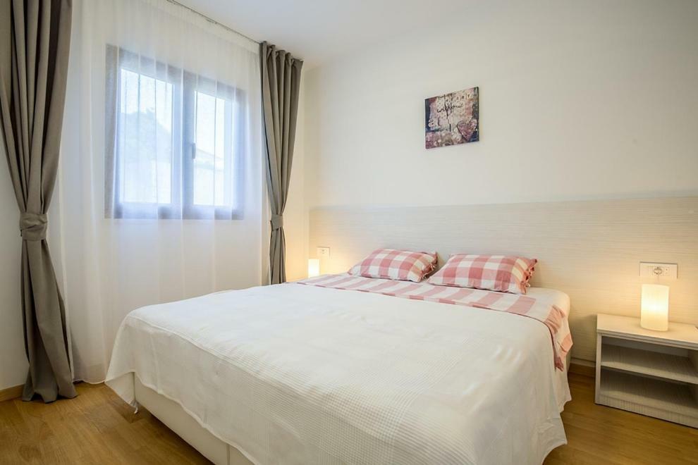 Ražanj Apartments Jelena מראה חיצוני תמונה